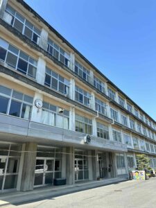 浜松市立鴨江小学校にてサイエンスショーを行いました