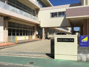 舞坂小学校にてサイエンスショーを行いました